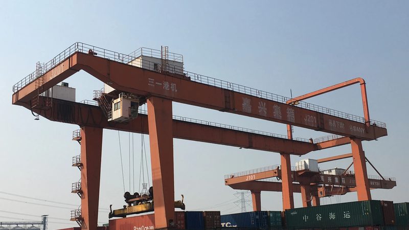 成都龙门吊主梁材质揭秘：分类与选择要点